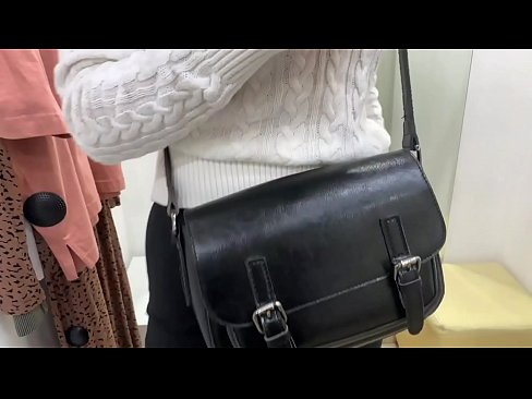 ❤️ Ëffentlech Masturbatioun vu jonke Bitch FeralBerry mat engem Dildo am Fittingsraum ❤ Porno op Porno lb.mouthporn.ru ❌❤